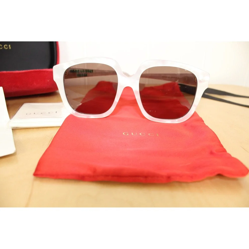Gucci GG1376SA White Acetate 'Dans Le Vert ' Square Sunglasses w/ Case 55 18 145